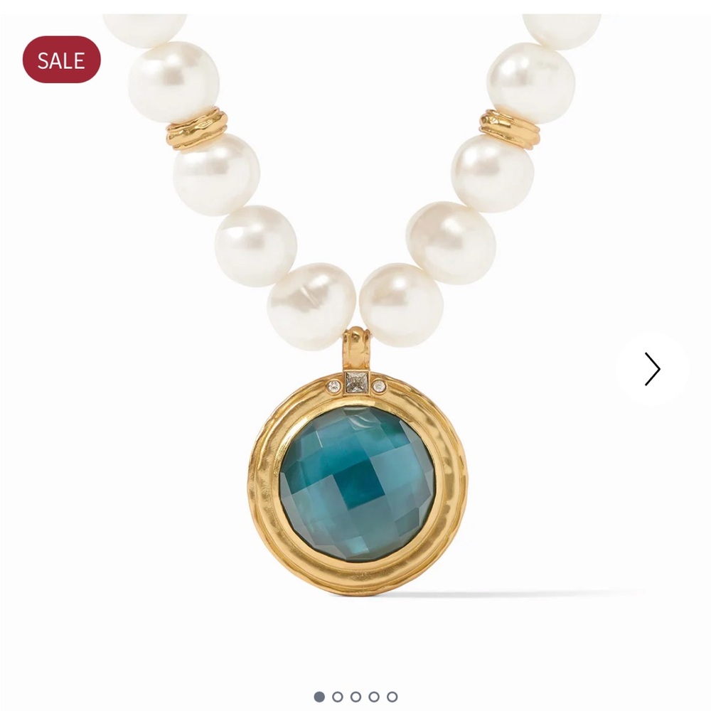 NWT! Julie Vos Astor Statement Necklace in Iridescent Peacock Blue
